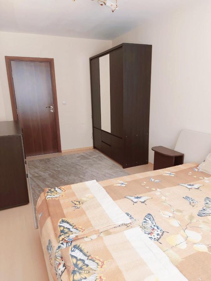 Modern Apartment In ブルガス エクステリア 写真